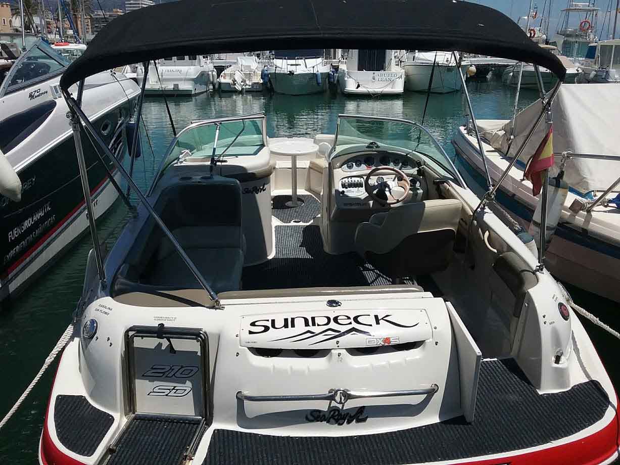 ALQUILER SEA RAY SUNDECK Fuengirola