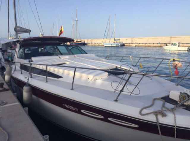 Alquler barco lancha Sea Ray 390